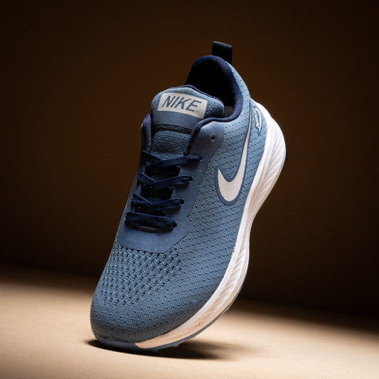 NIKE K16  كوتشي ايڤا