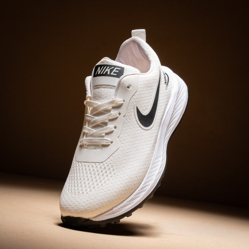 NIKE K16  كوتشي ايڤا